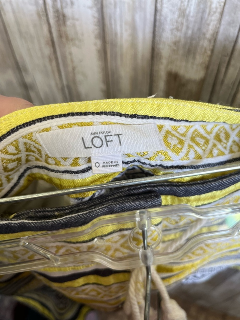 LOFT Riviera Yellow Gray Striped Drawstring Shorts Casual Summer Size 0 - Picture 5 of 5